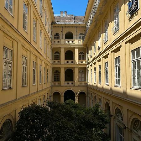Old Town Apart Budapest Exterior photo