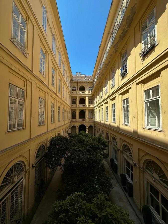 Old Town Apart Budapest Exterior photo