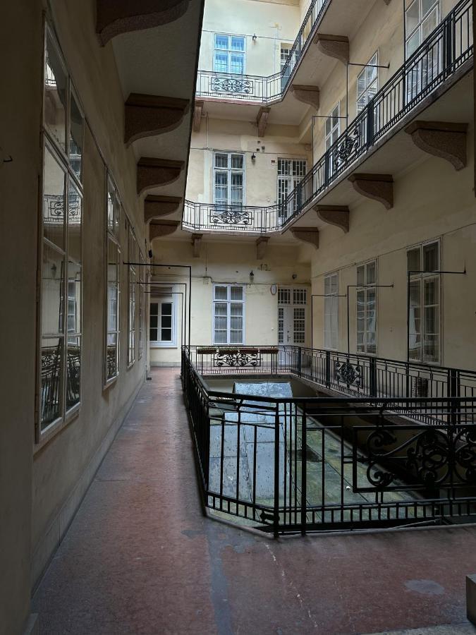 Old Town Apart Budapest Exterior photo